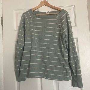 EUC- Stars Above Lounge Sweater